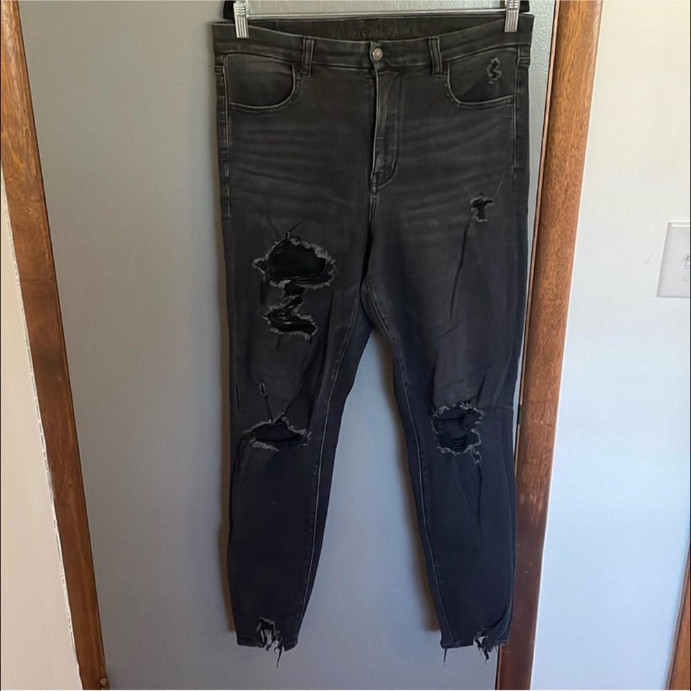 American Eagle Outfitters Black Distressed Skinny Jeans